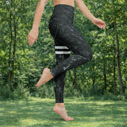 Yoga leggings with marble design &amp; white stripes