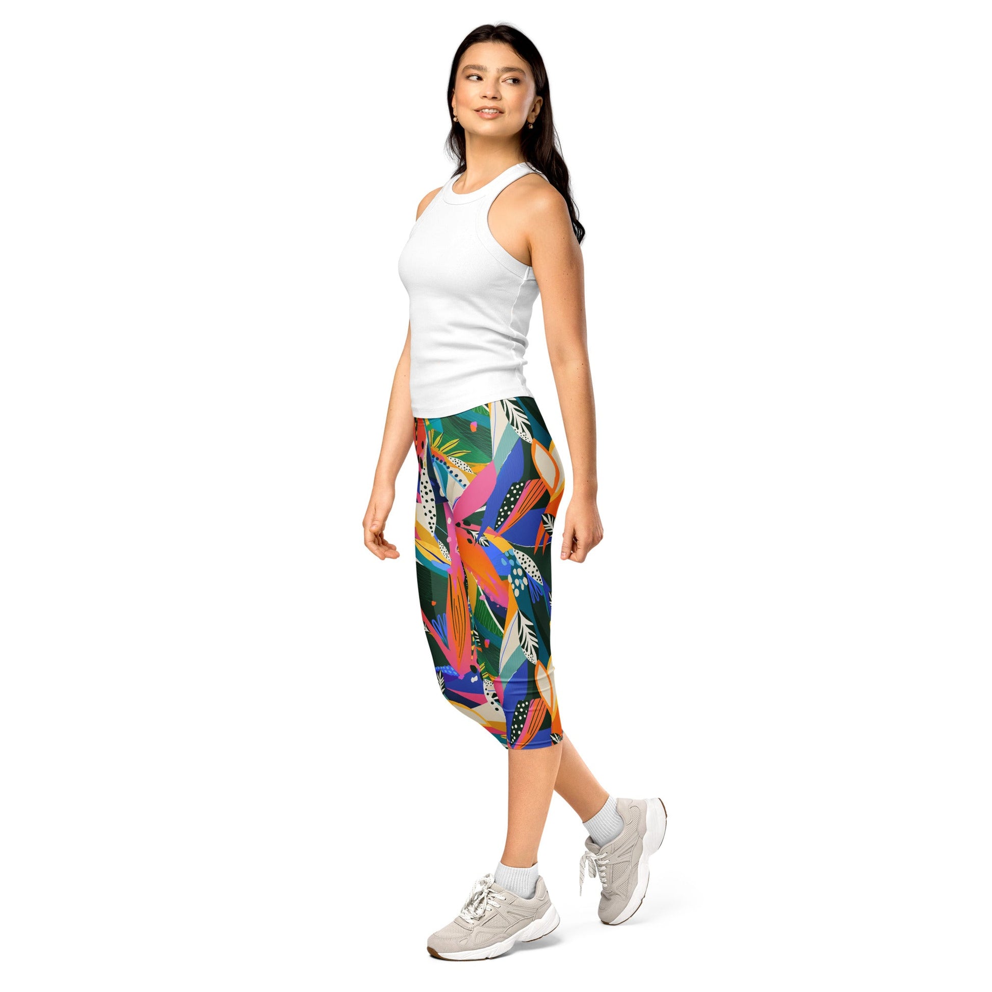 Capri - Leggings mit buntem abstrakten Muster – 3/4 Sporthose Damen mit UV - Schutz & Stretch | Farbenfrohe Activewear - YogaStylz