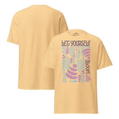T-Shirt „Let Yourself Bloom“ | Florales Design | Klassisches Baumwollshirt mit Botschaft - YogaStylz