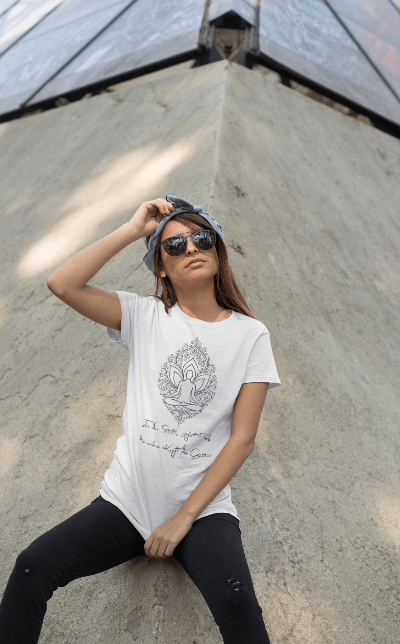 T-Shirt Lotus Zen – Unisex Meditation Shirt – Achtsamkeit & Yoga Design aus Baumwolle – Spirituelles Geschenk - YogaStylz