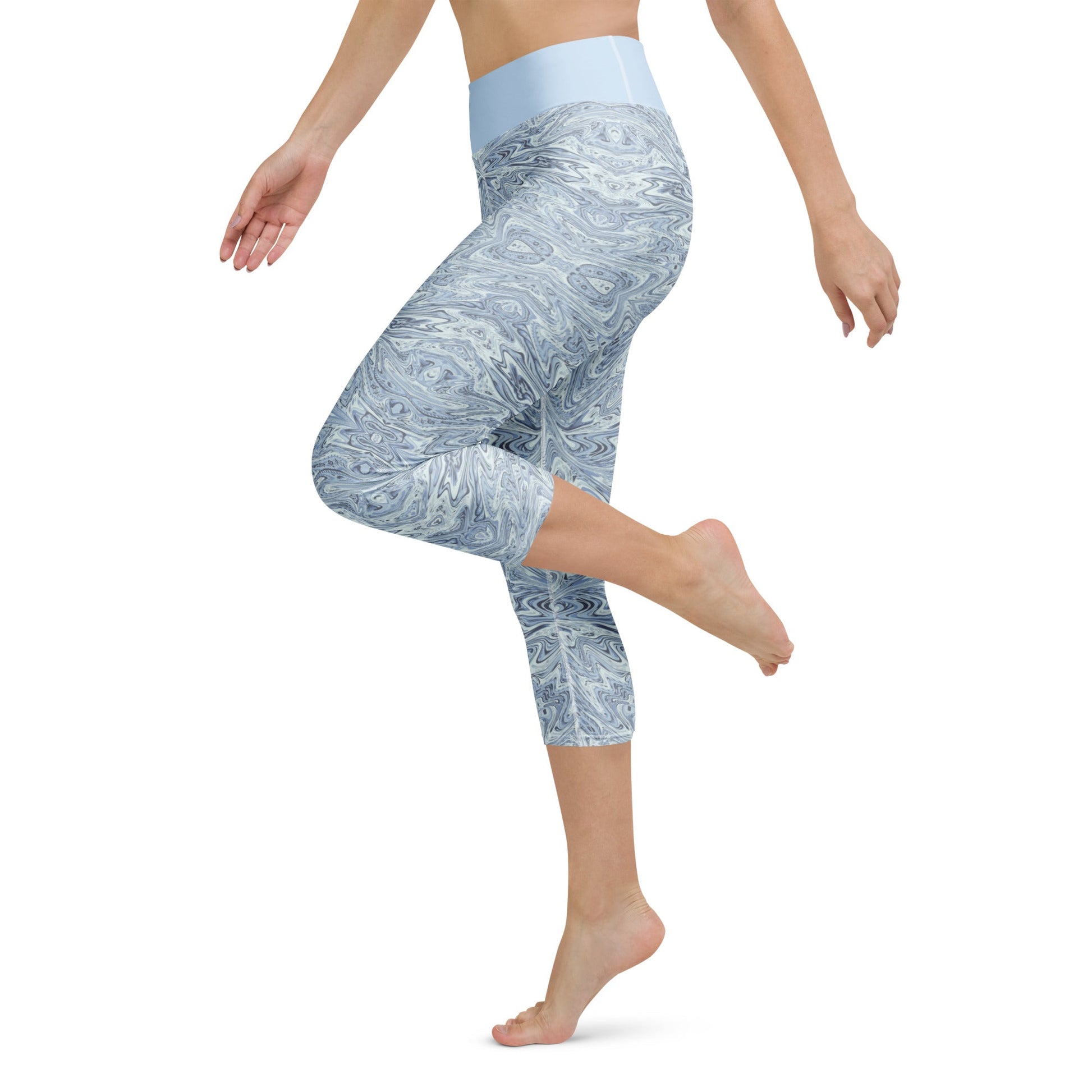 Yoga - Capri - Leggings Hellblau Abstrakt - YogaStylz